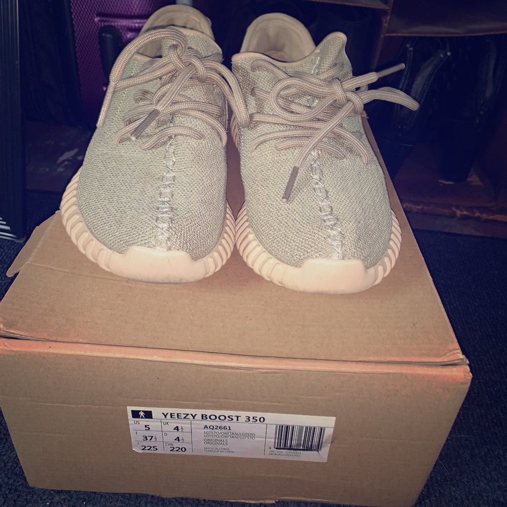 Yeezy Oxford Tan 350